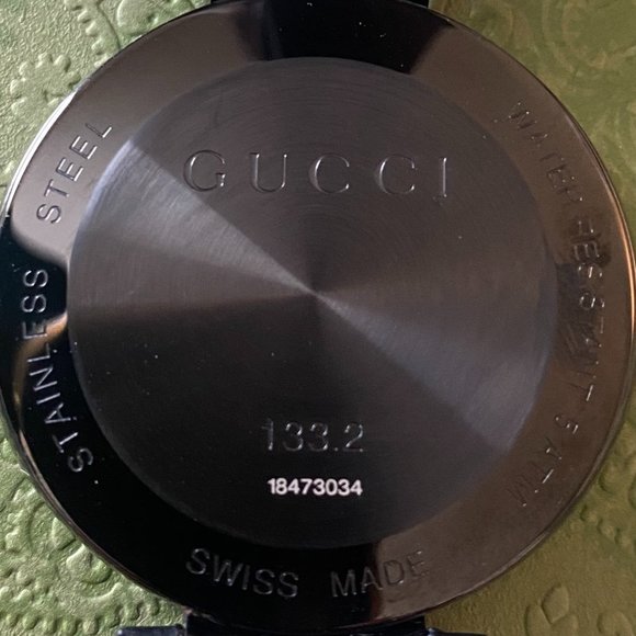 Authentic Gucci watch - Picture 6 of 8